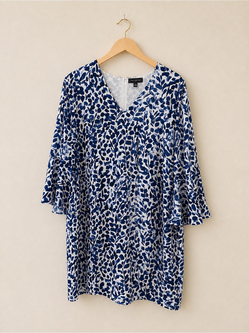 The Limited Blue White Floral Shift Dress Size 14 Bell Sleeve Lined Knee Length